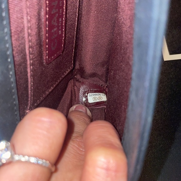 Chanel crossbody mini purse - Picture 3 of 10